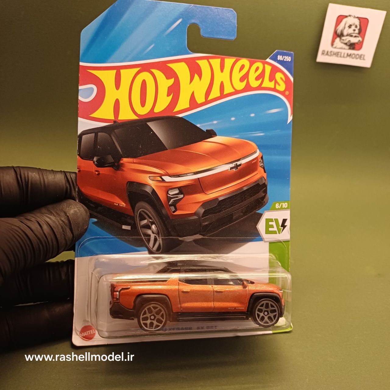 ماکت هات ویلز شورولت سیلورادو EV RST مدل 2025 – سری HW EV